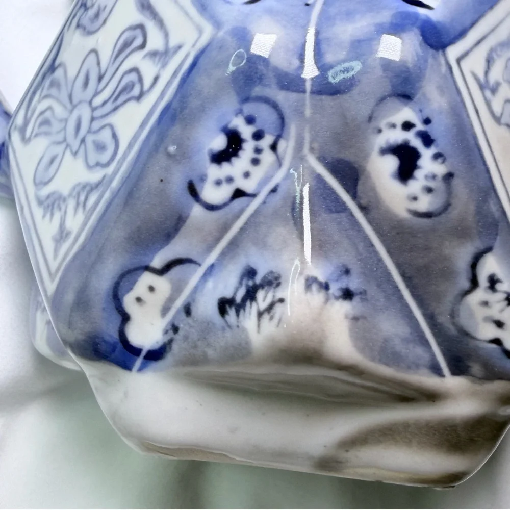 Vintage Porcelain Blue White Hexagon Chinese Teapot Chinoiserie Retro Home Decor